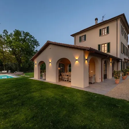 Villa In Tuscany Near Pisa With Pool