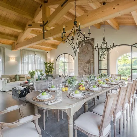 In Tuscany Near Pisa With Pool Villa