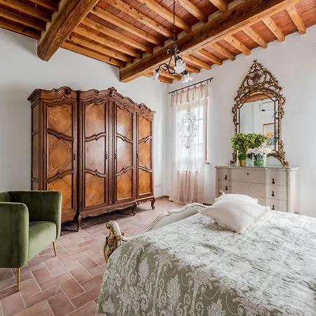 Villa In Tuscany Near Pisa With Pool