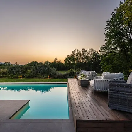In Tuscany Near Pisa With Pool Orentano