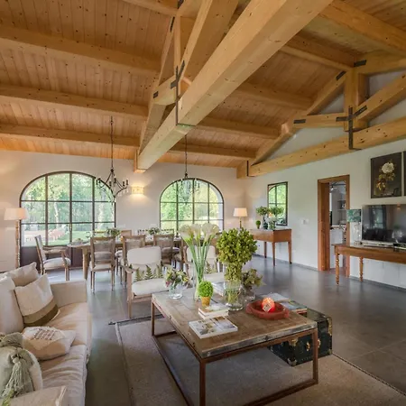 In Tuscany Near Pisa With Pool * Orentano