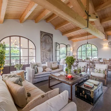 In Tuscany Near Pisa With Pool Villa