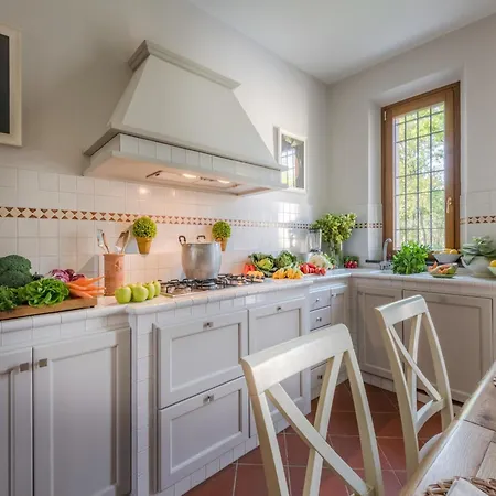 In Tuscany Near Pisa With Pool Villa Orentano